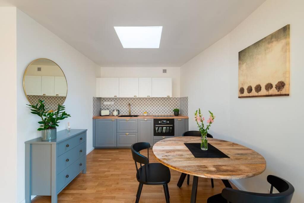 Spectacular Apartment Prague Rooftop View 2