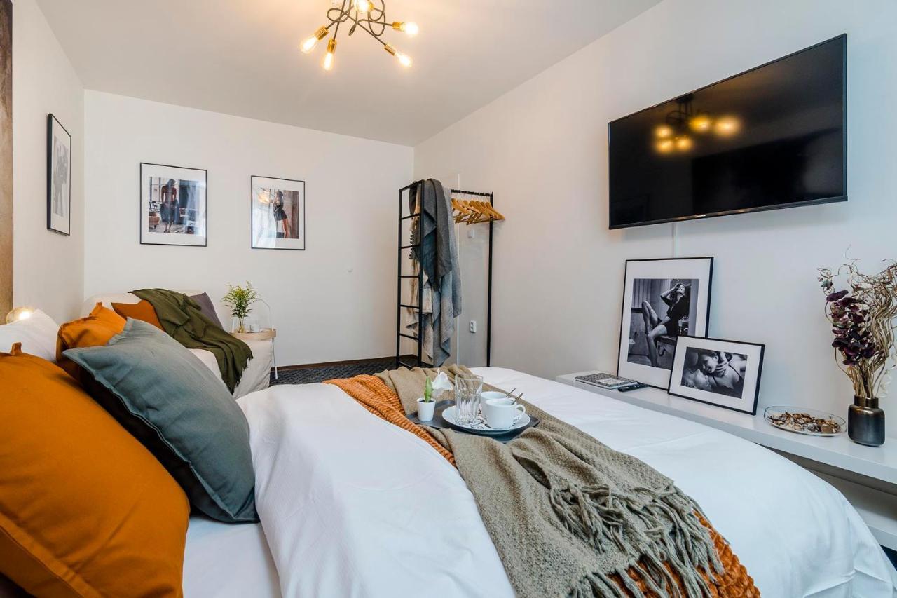 Romantic Apts Prague by Michal&Friends 1