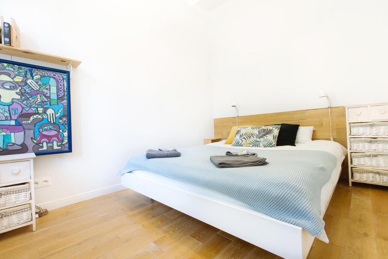 Warsaw Concierge Traveller's Nest Wspolna 1