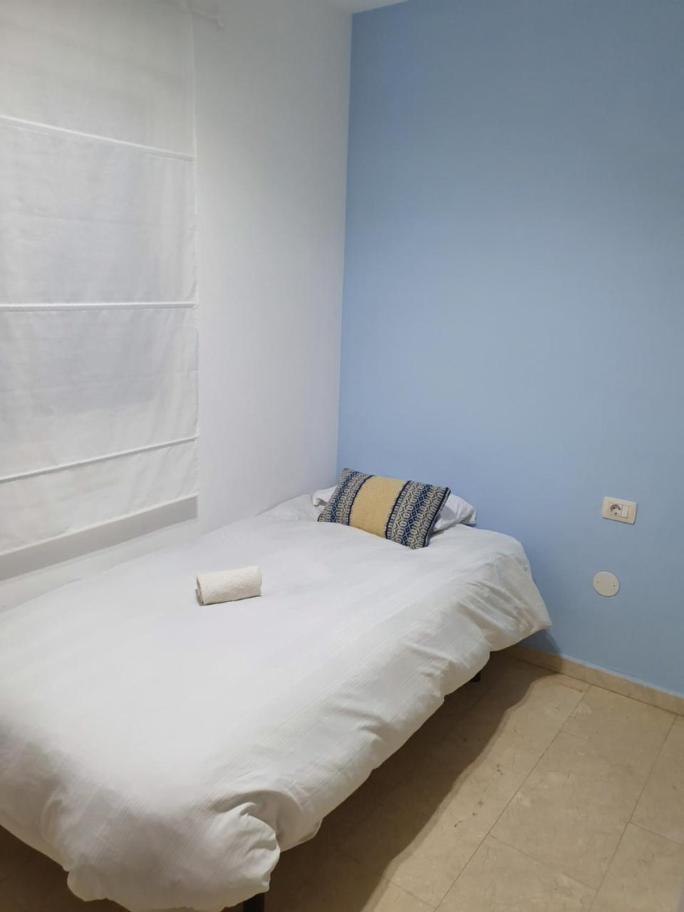 Modern 2bedroom Seaviews & Wifi 2