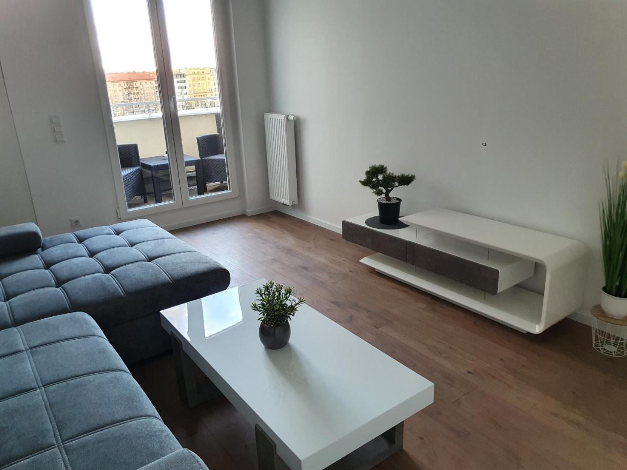 Smarte Dachgeschosswohnung Mit 2 Terrassen Direkt Am Hauptbahnhof 1