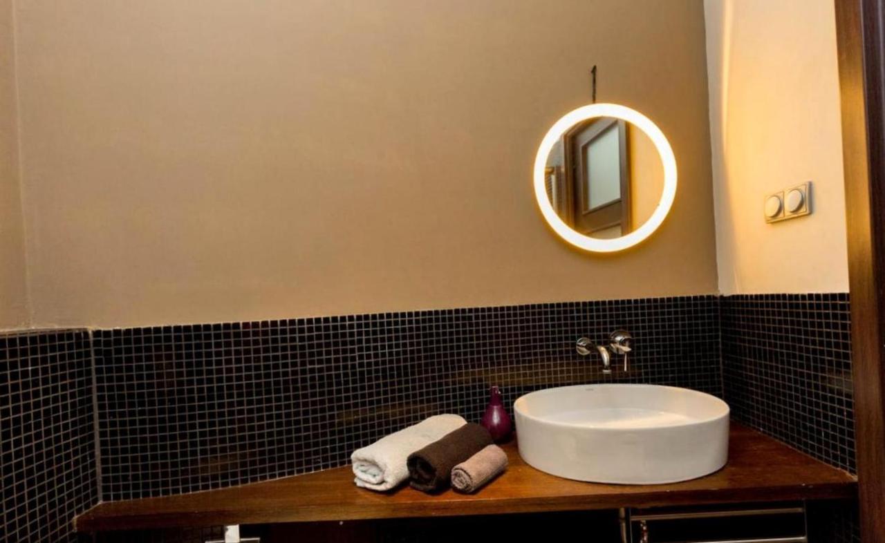 Best Located Flat 2br Basilica 1