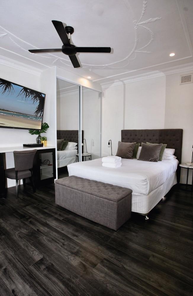 Lux & Quiet Apartment In,  Potts Point