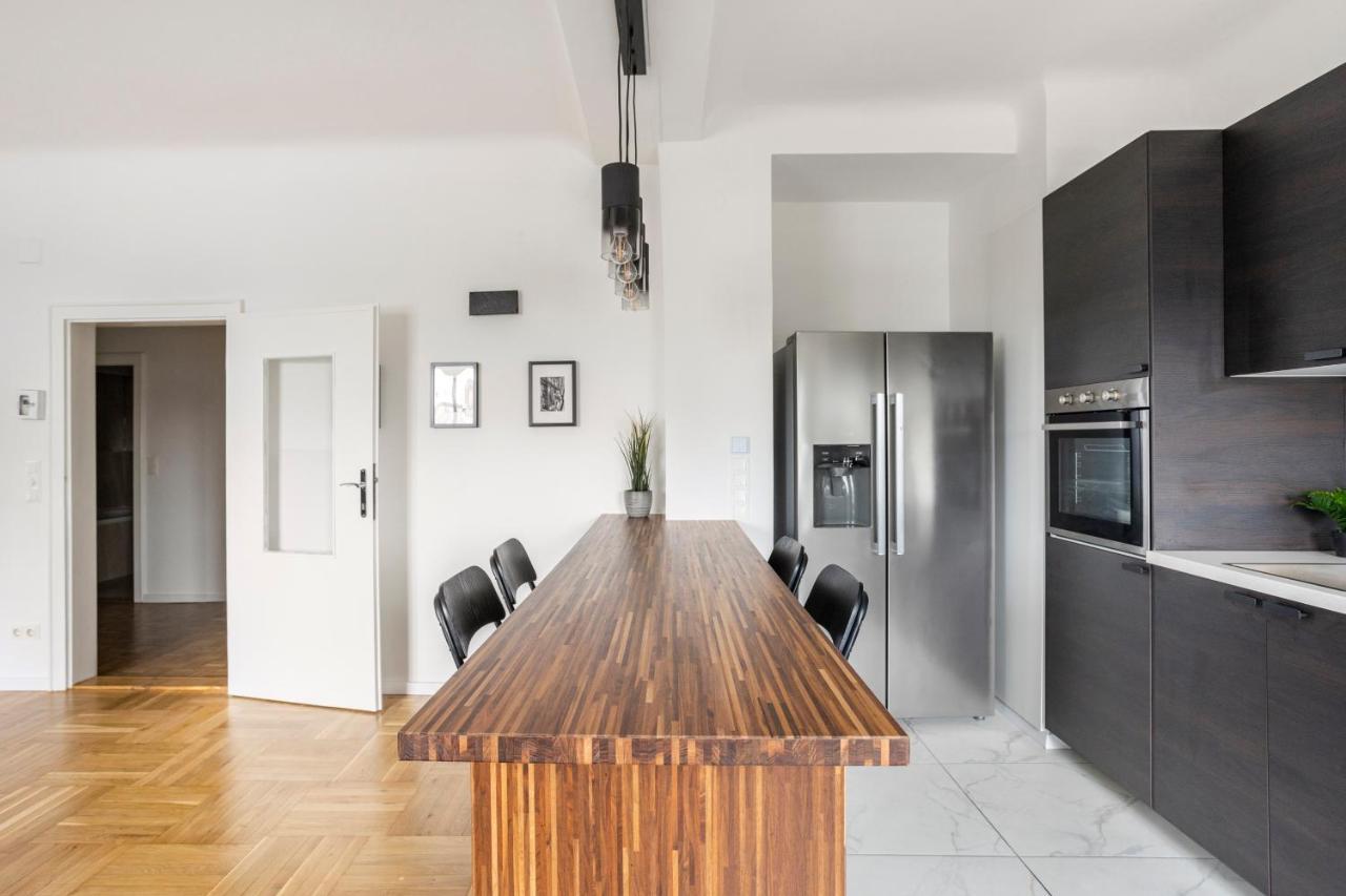 City Center- Stylish & Sunny Appartement