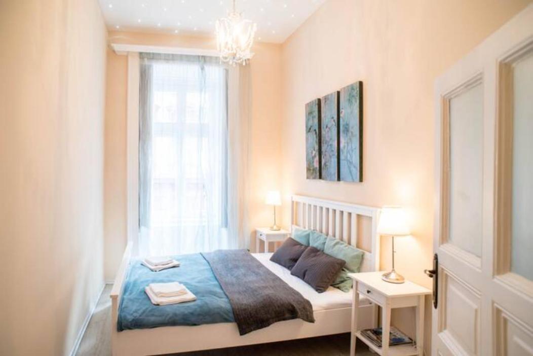 Academy Home - Elegant Place Next To the Parliament 1