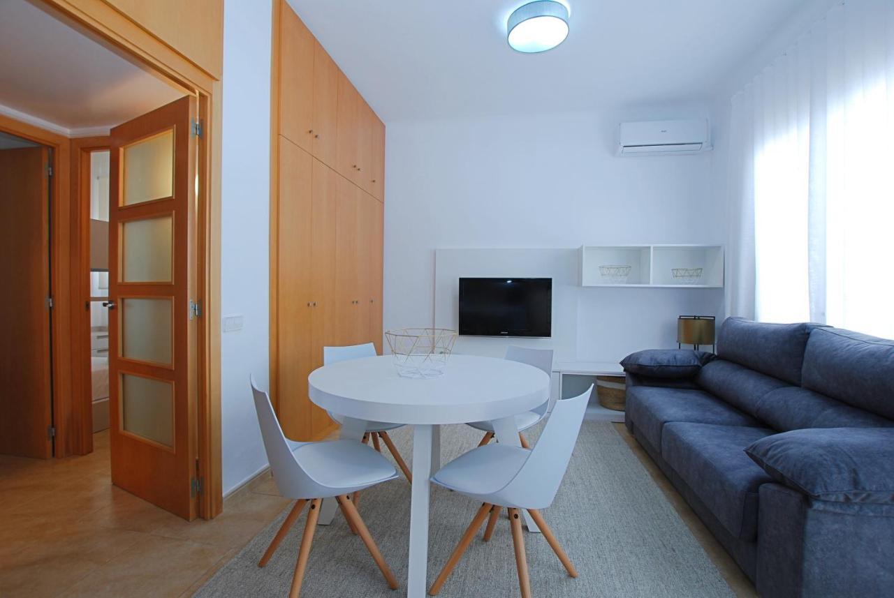 La Platgeta · la Platgeta · Ideal Family Apartment, with Private Terrace