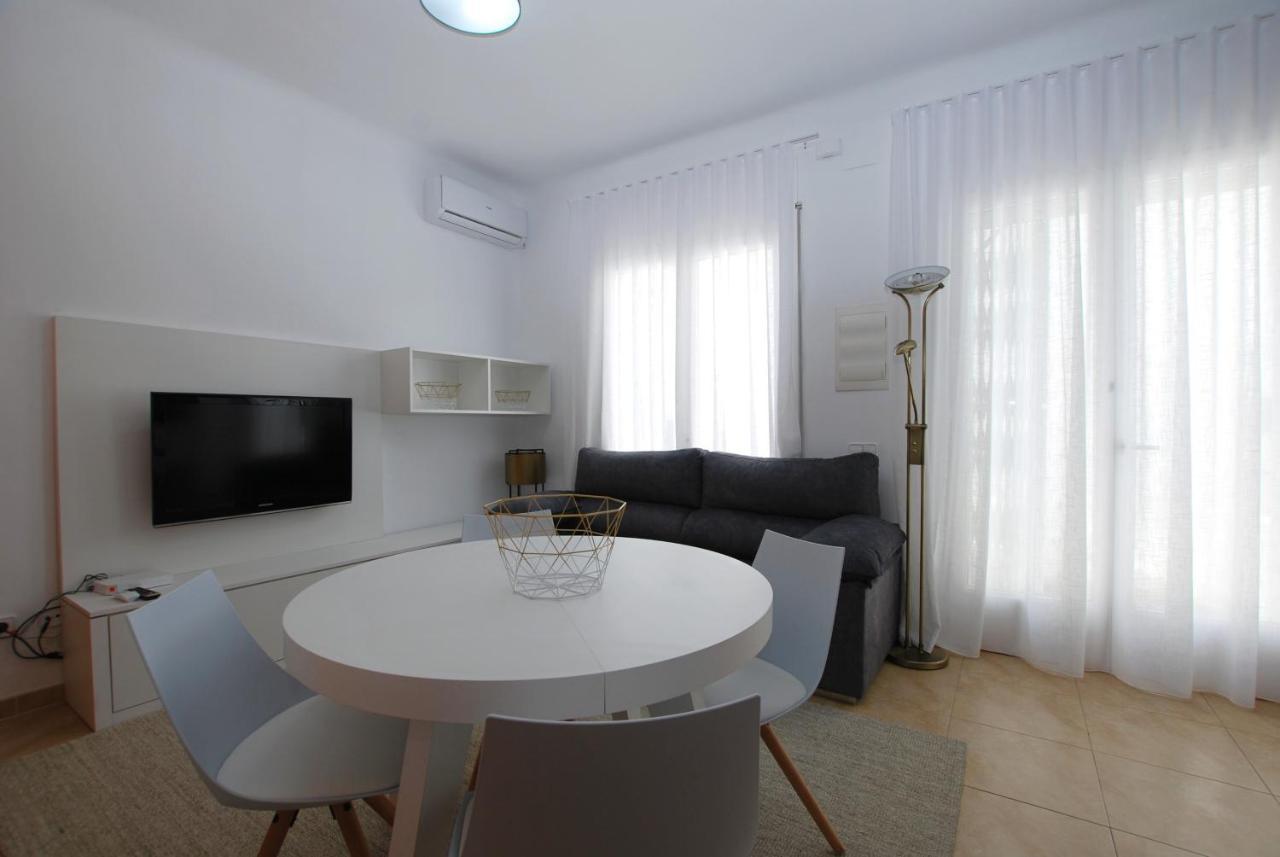 La Platgeta · la Platgeta · Ideal Family Apartment, with Private Terrace 1