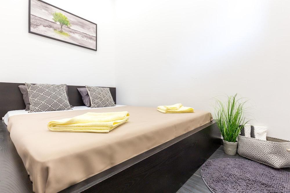 Real Apartments Zoltan II 1