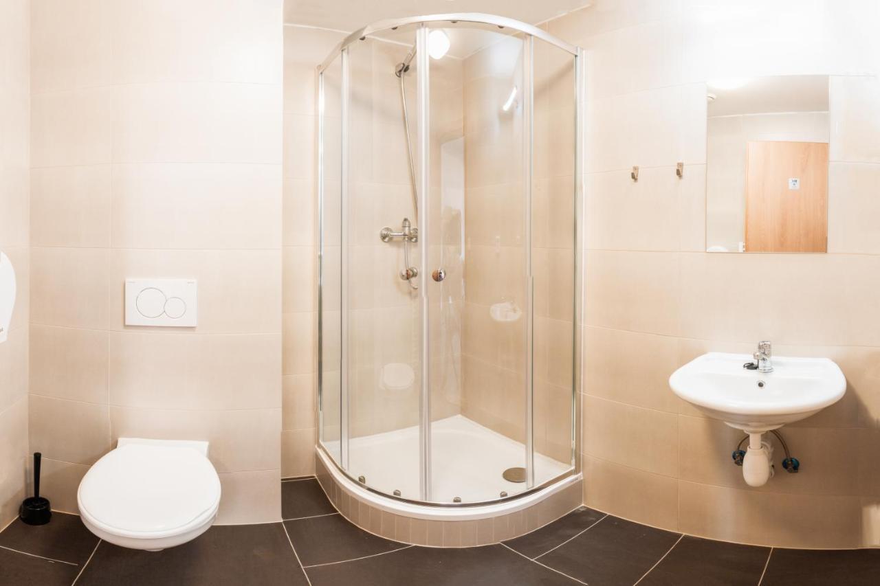 Hostel Mandarinka (Adults Only) 2