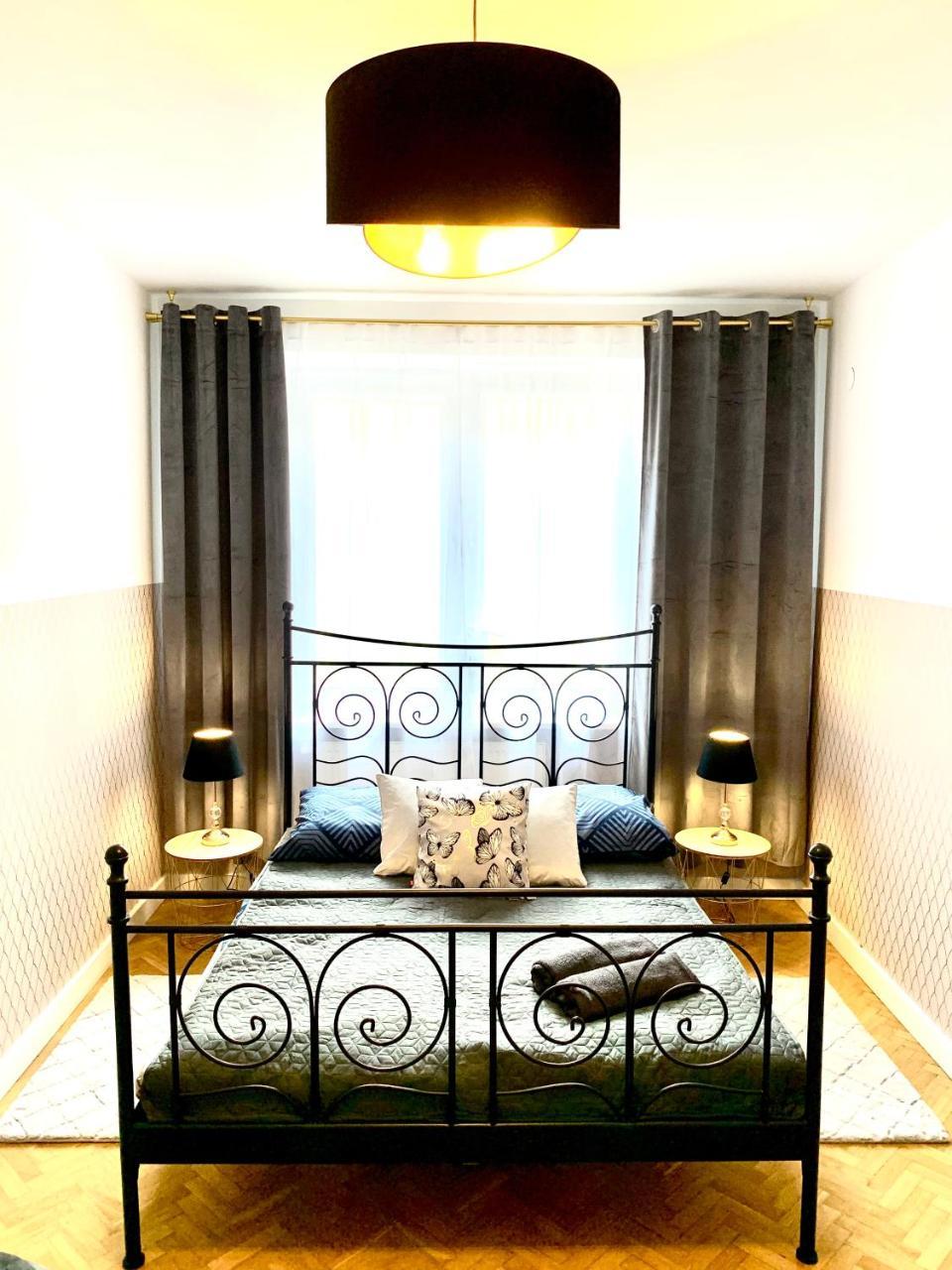 Clicktheflat Krucza City Center Apart Rooms