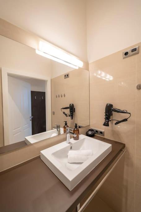 Levestate Apartments Klahrgasse Vol 1 1