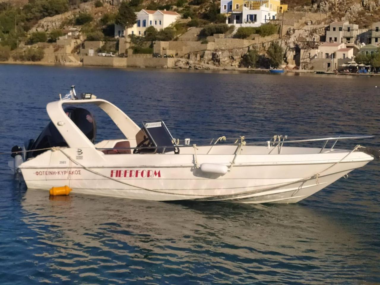Symi . Villa Calme (Sur la Mer).