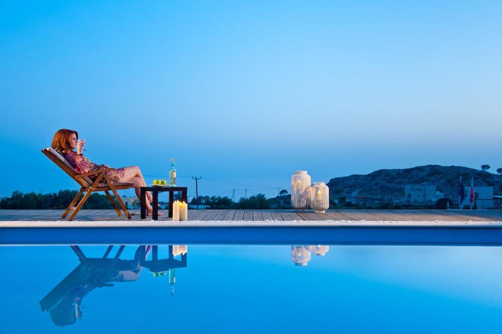 Spilia Bay Villas & SPA