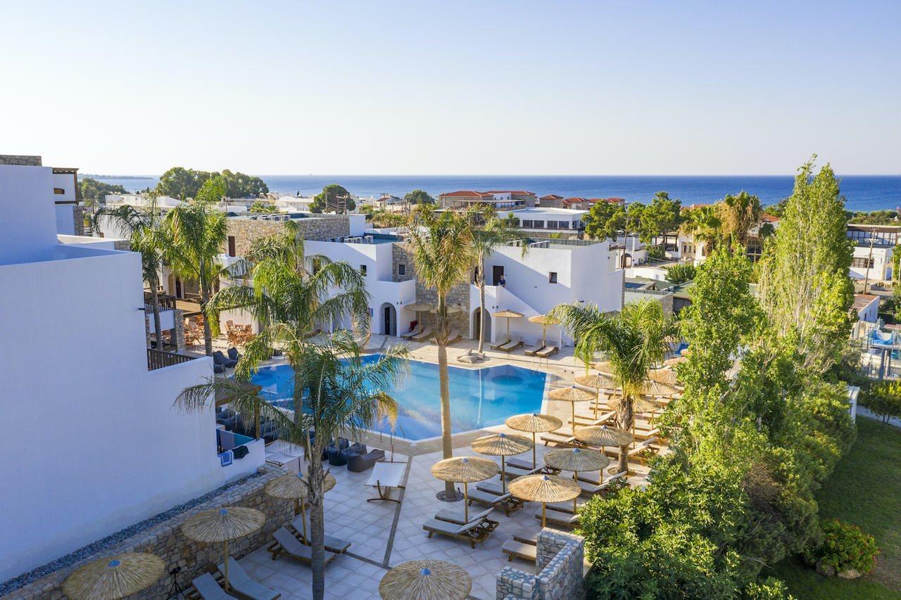 The Costa Lindia Blue Star (Adults only)