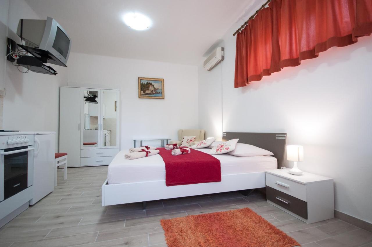 Apartments Srijemsi 2