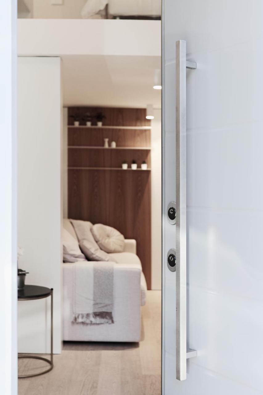 Touch&Go - Via Gaetano Previati 38, Milano 1