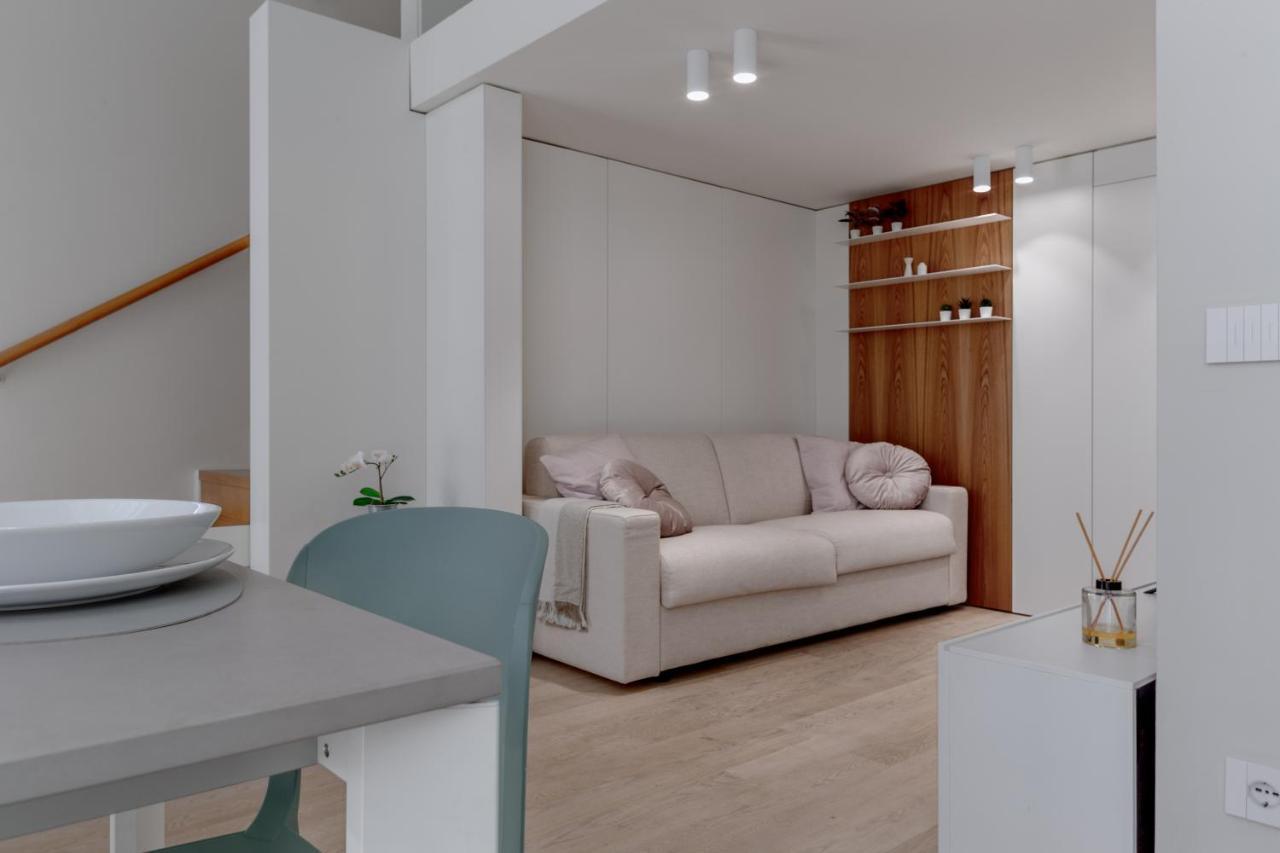 Touch&Go - Via Gaetano Previati 38, Milano 2