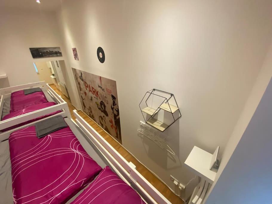 Cozy Appartm with + Airport/City Center Connection 1