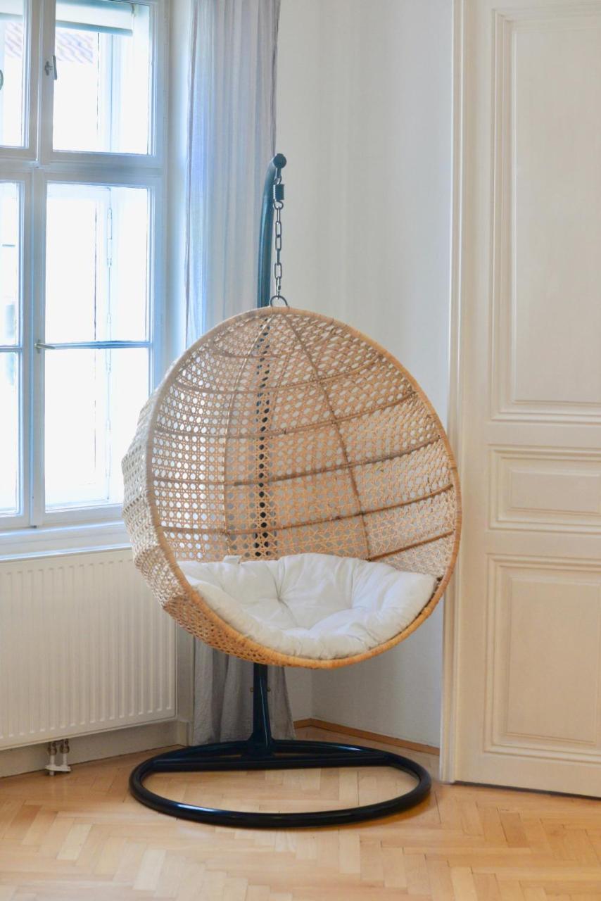 Beautiful Flat Next To Karlskirche (Adults Only)