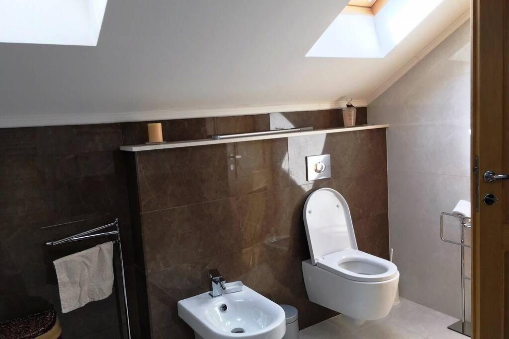 Modern Fabulous Duplex Apartment (Villa Marina) 1