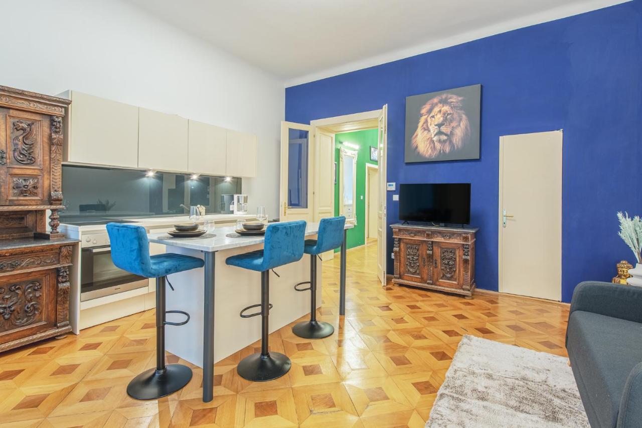 City-Apartment in Center of Vienna 1