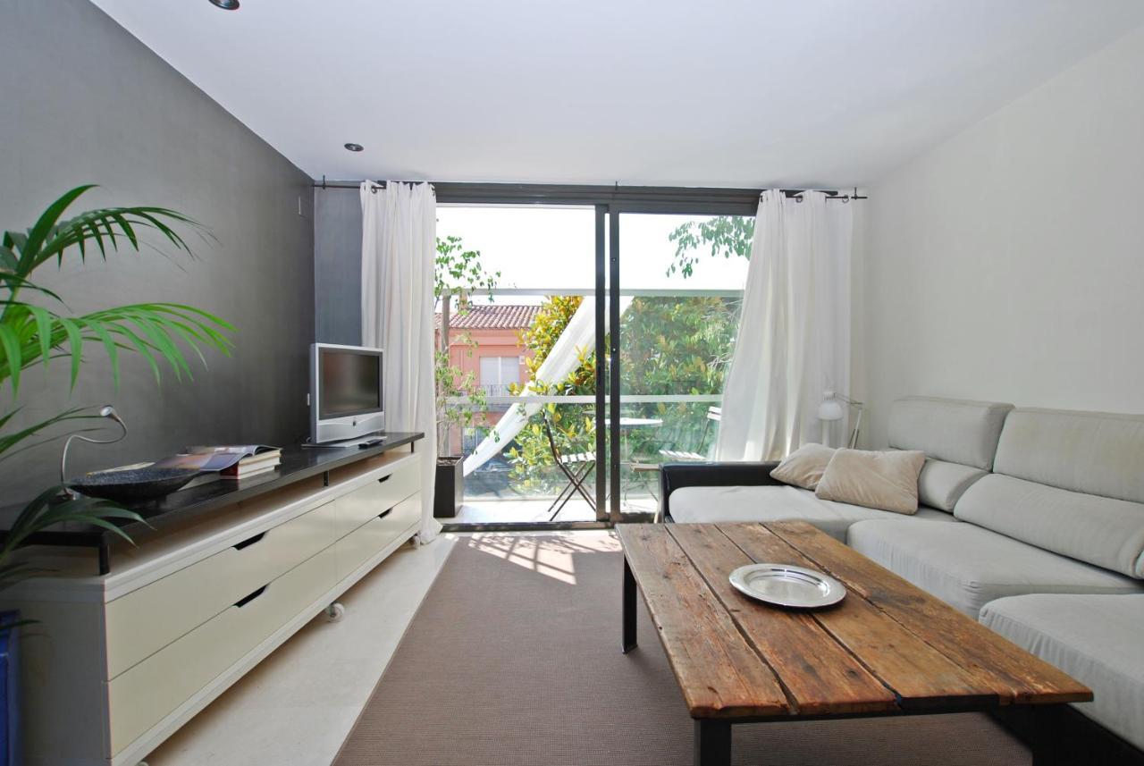 Blue Fridge Apartmen · Blue Fridge Apartmen · Ideal for Couples, Near Beach And Well Connected