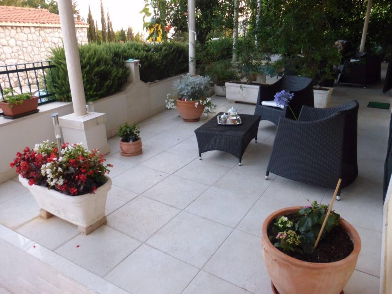 Two Bedroom Spacious Apartment, Mlini 2