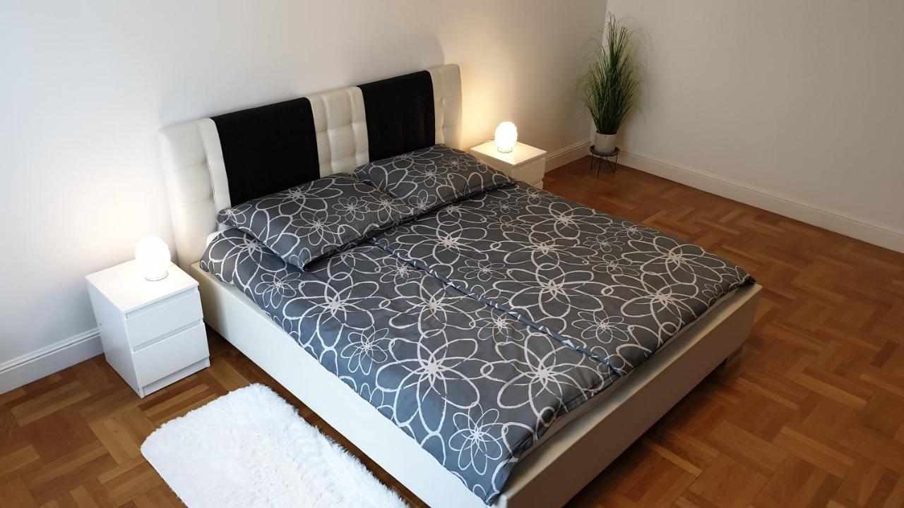 Wonderful 2-Bedroom Belvedere Apartment 2