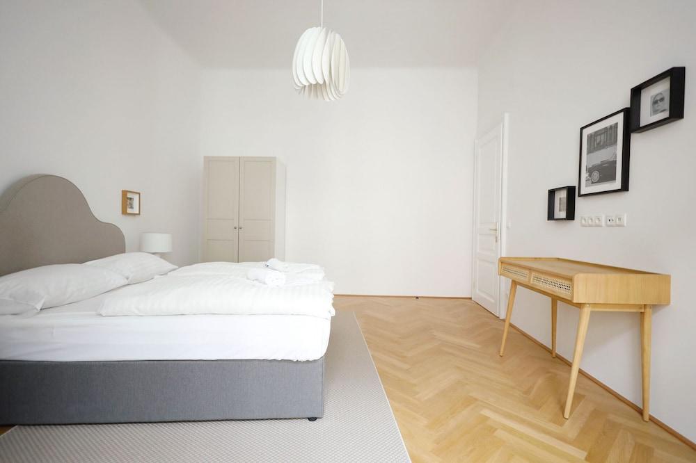 Heymi Apartments Zentagasse 2