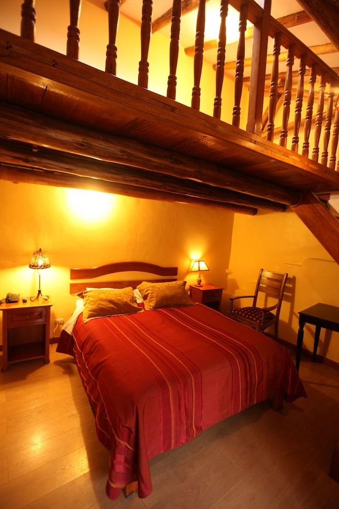 Apu Huascaran Hostal 1