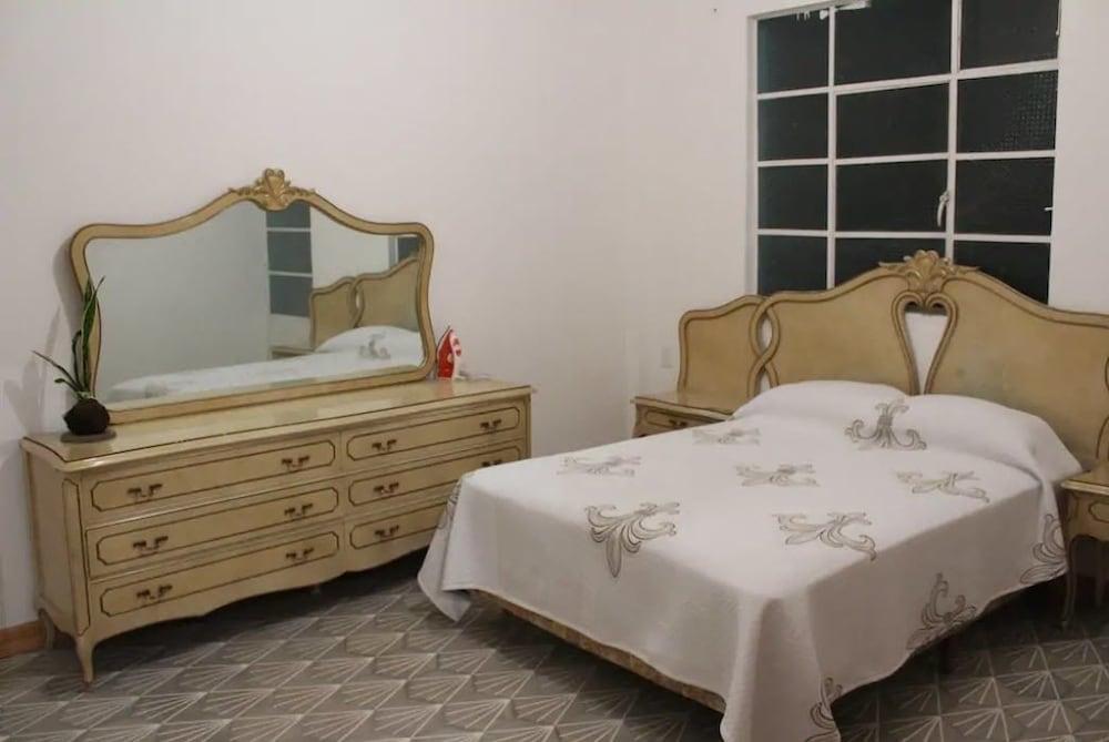 Comodo Y Atractivo Departamento Isa 96 1