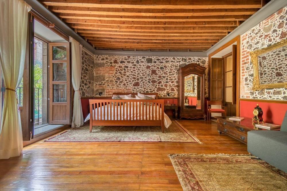 Casa Sauto Wonderful Vintage Luxury Suite 2