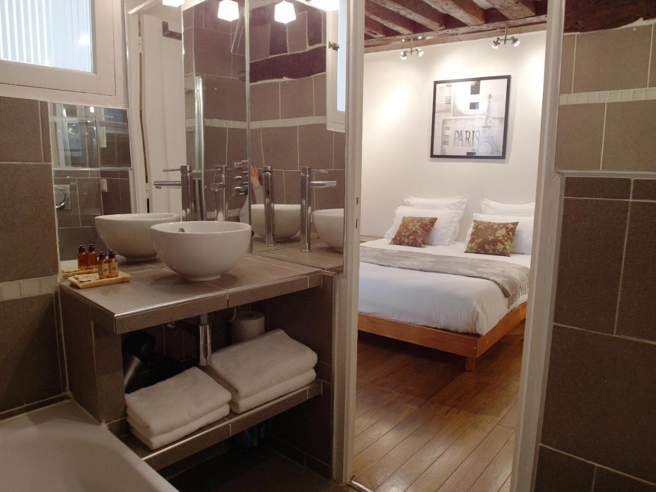 Paris Stay Apartment Louvre Parisian 2