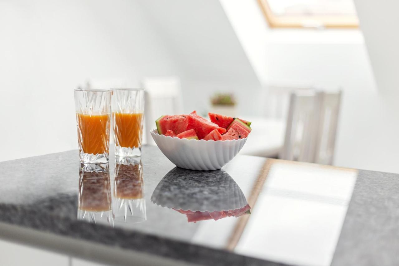 Luxurious Kaunas Basilica Apartment in Old Town by Urban Rent 1