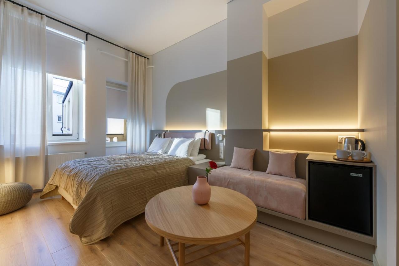 Laisves Ave. Apartments Mini 1