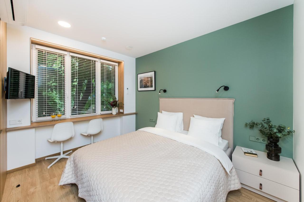 River City Apartments No 2 by Urban Rent 1