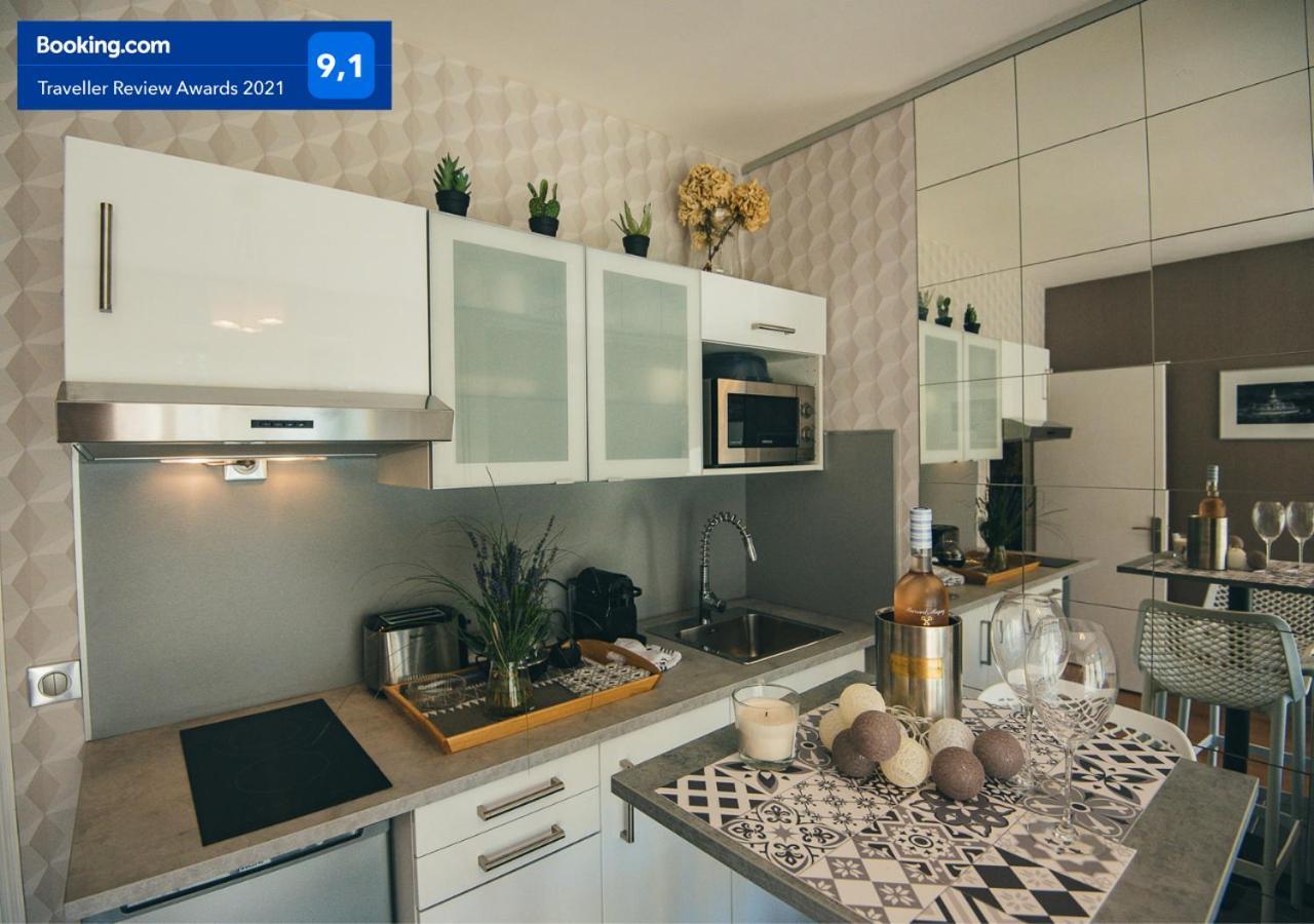 Le Petit Roi - Standingplace (Adults Only) 2