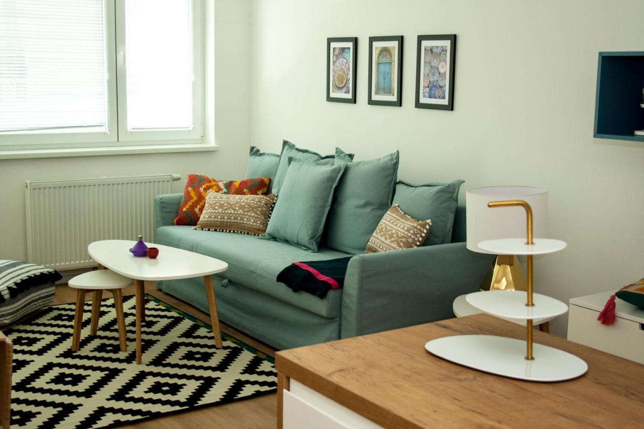 Studio Thalia Next To Metro (Adults Only) 1