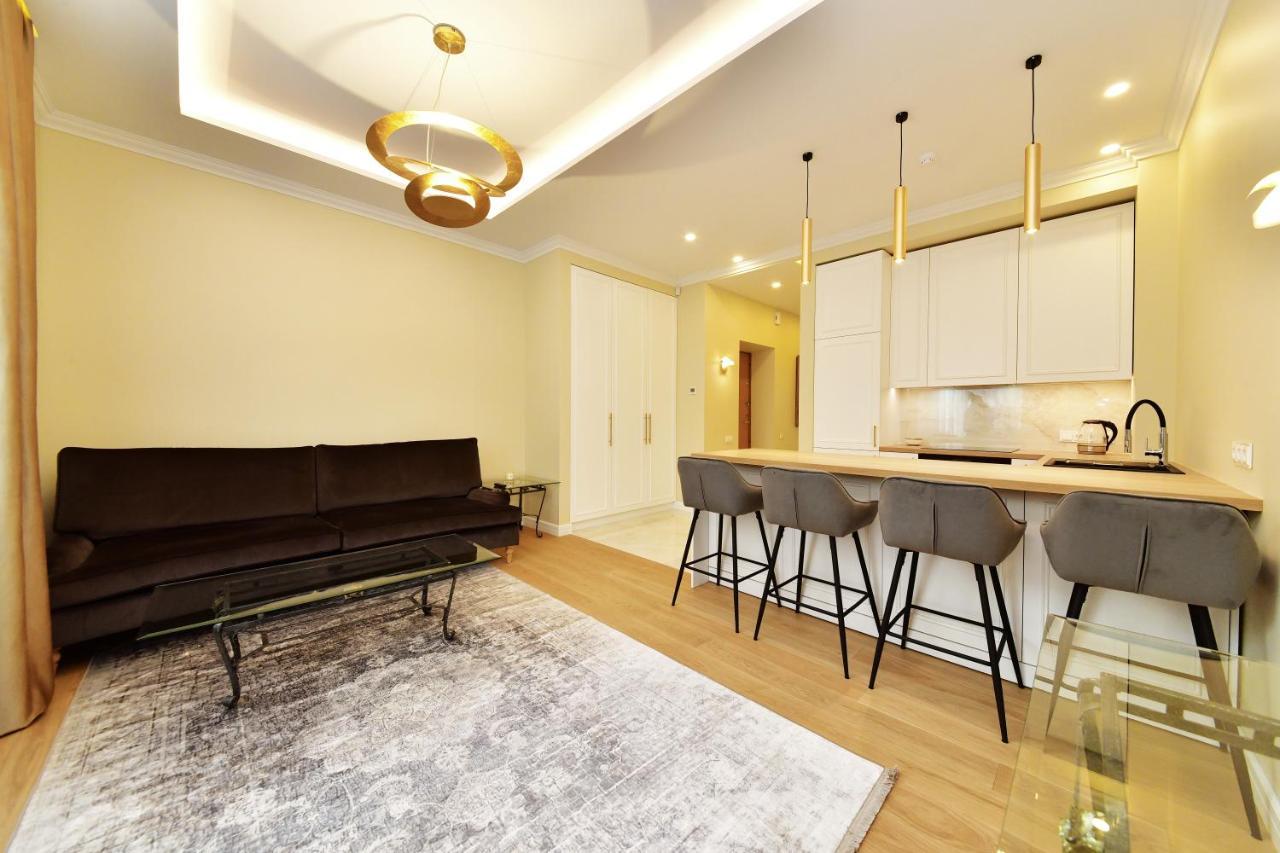 Luxury Central Apartment in Putvinskio Street 2