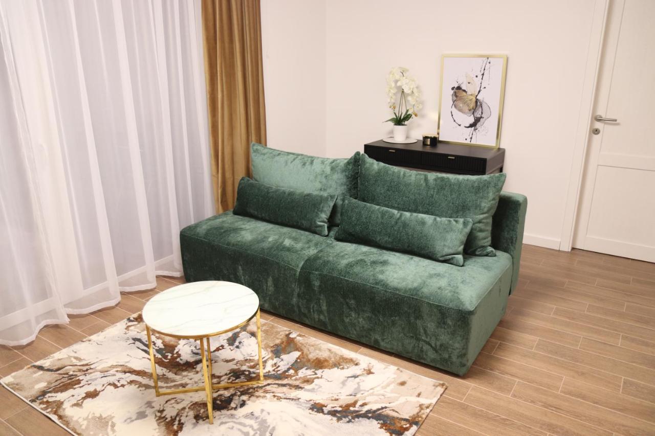 New Apartment J22, Free Private Parking, Terrace, Self Check-In 1