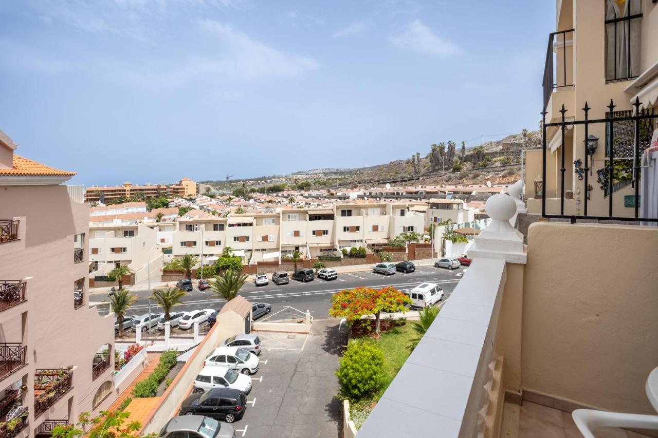 Castle Harbour Phoebe's Flat Los Cristianos by Lovetenerife 1