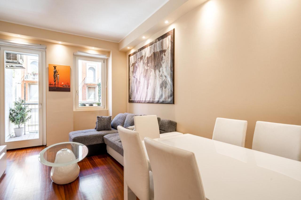 Smart And Central Flat in Porta Venezia by Easylife (Adults Only) 1