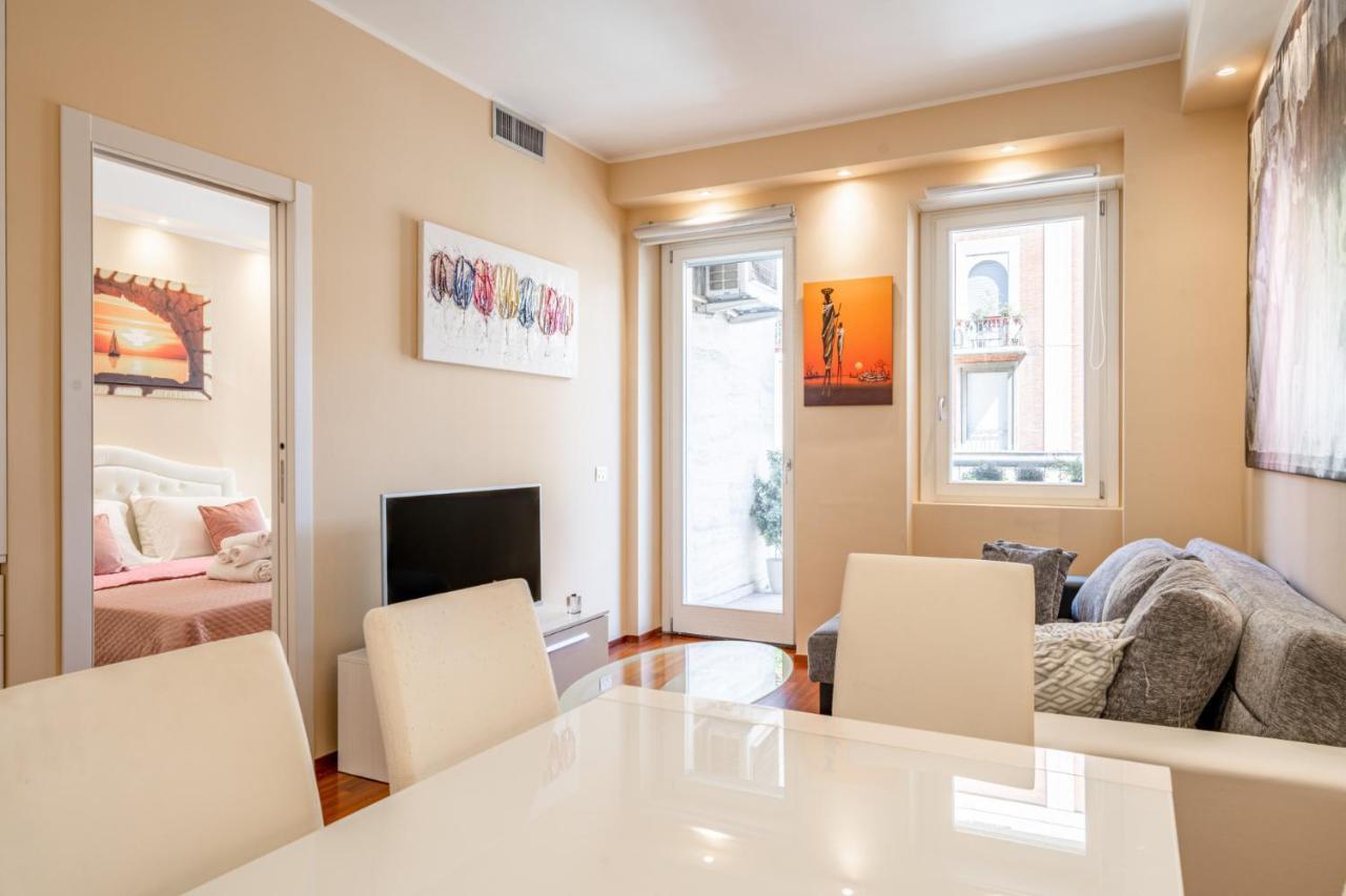 Smart And Central Flat in Porta Venezia by Easylife (Adults Only) 2