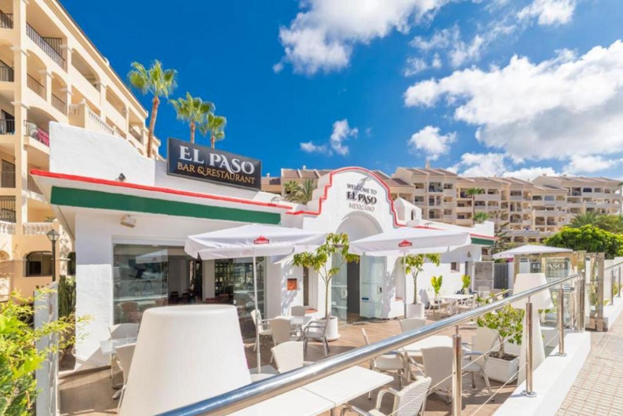 Great View, Heated Pool, Cool Design - Castle Harbour in Los Cristianos (Adults Only) 1