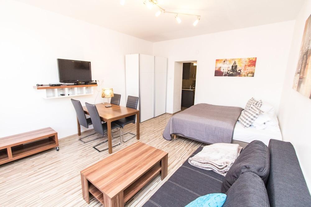 Vienna Star Apartments Hutteldorferstraße 69