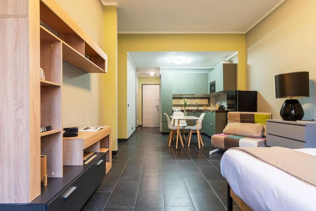 Centrale Flexyrent - Steps From Train Station