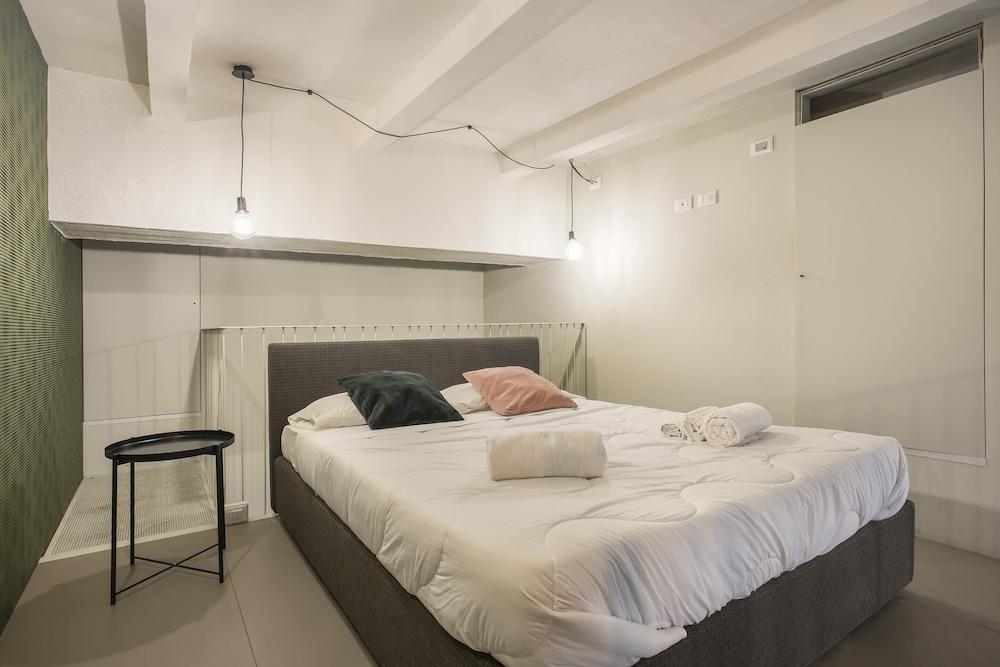Modern Loft in Porta Venezia - Hosted by Sweetstay