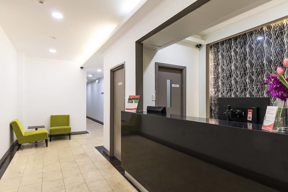 Breakfree on Clarence 2