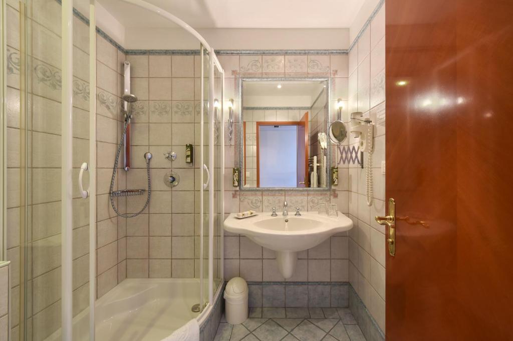 Hotel Am Schubertring 1