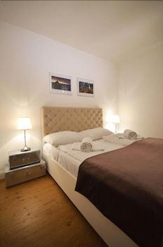 The Opera City Center Suite 1